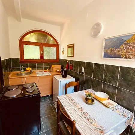 Apartments Vucinovic Tivat Exterior photo