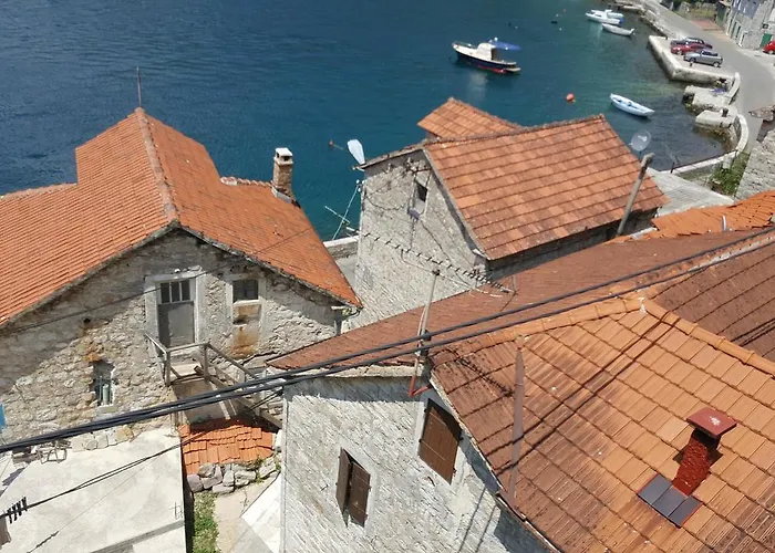 Apartments Vucinovic