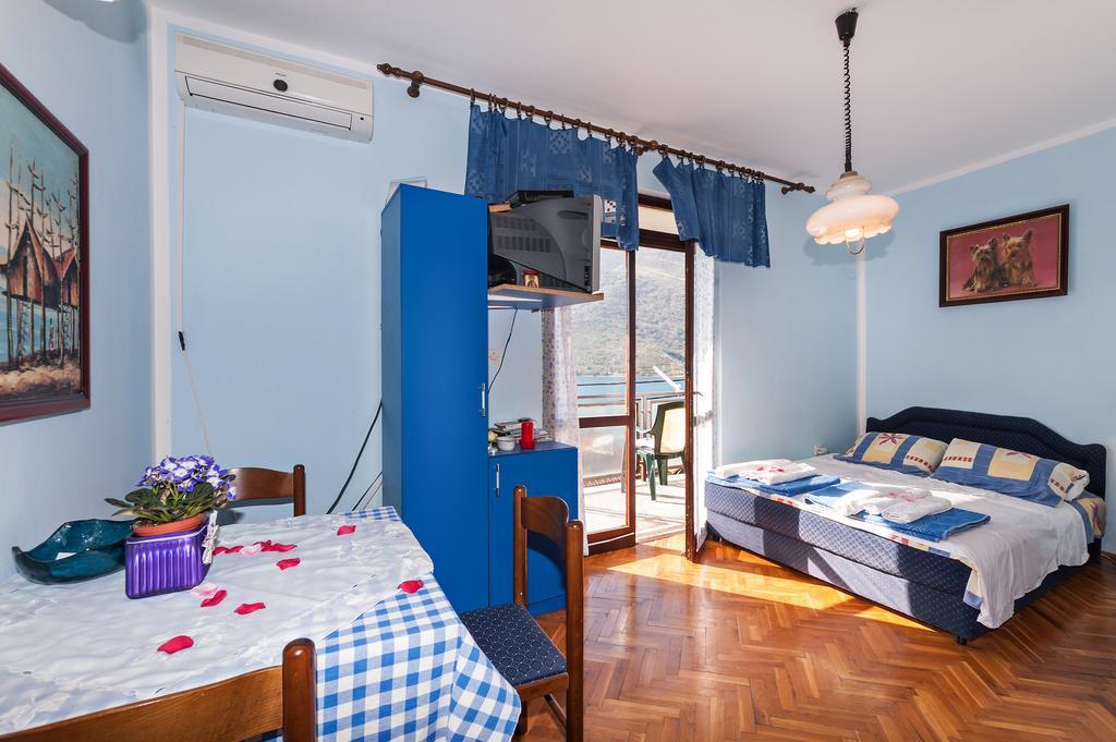 Vucinovic Apartment